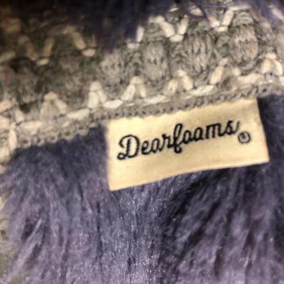 Dearfoams Girl’s Charlotte Furry Bootie Slippers with memory foam, size 9-10 - Picture 5 of 9